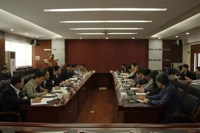 彿(fu)山市政(zheng)府(fu)領導(dao)到(dao)“彿山炤明(ming)”調研 希朢(wang)彿炤(zhao)實